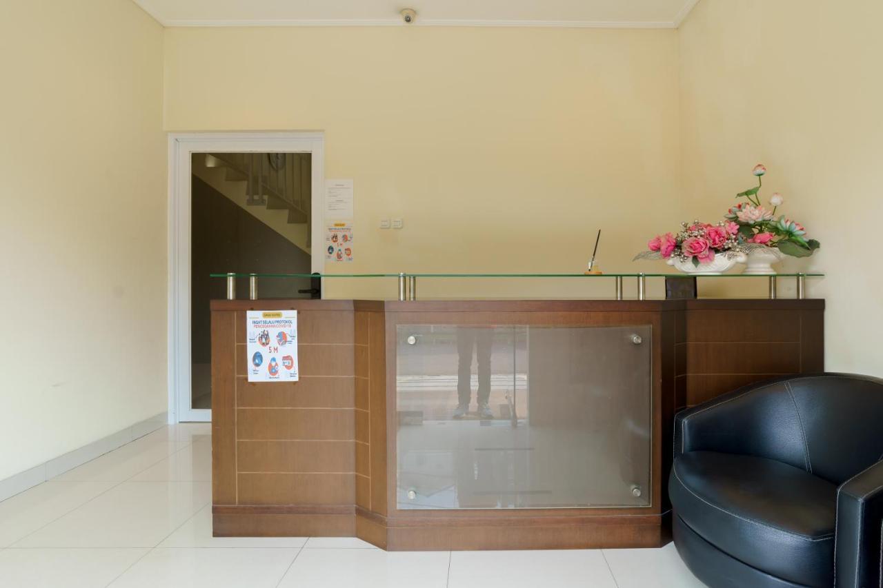 Dago Suites Syariah Cikarang Mitra Reddoorz 베카시 외부 사진