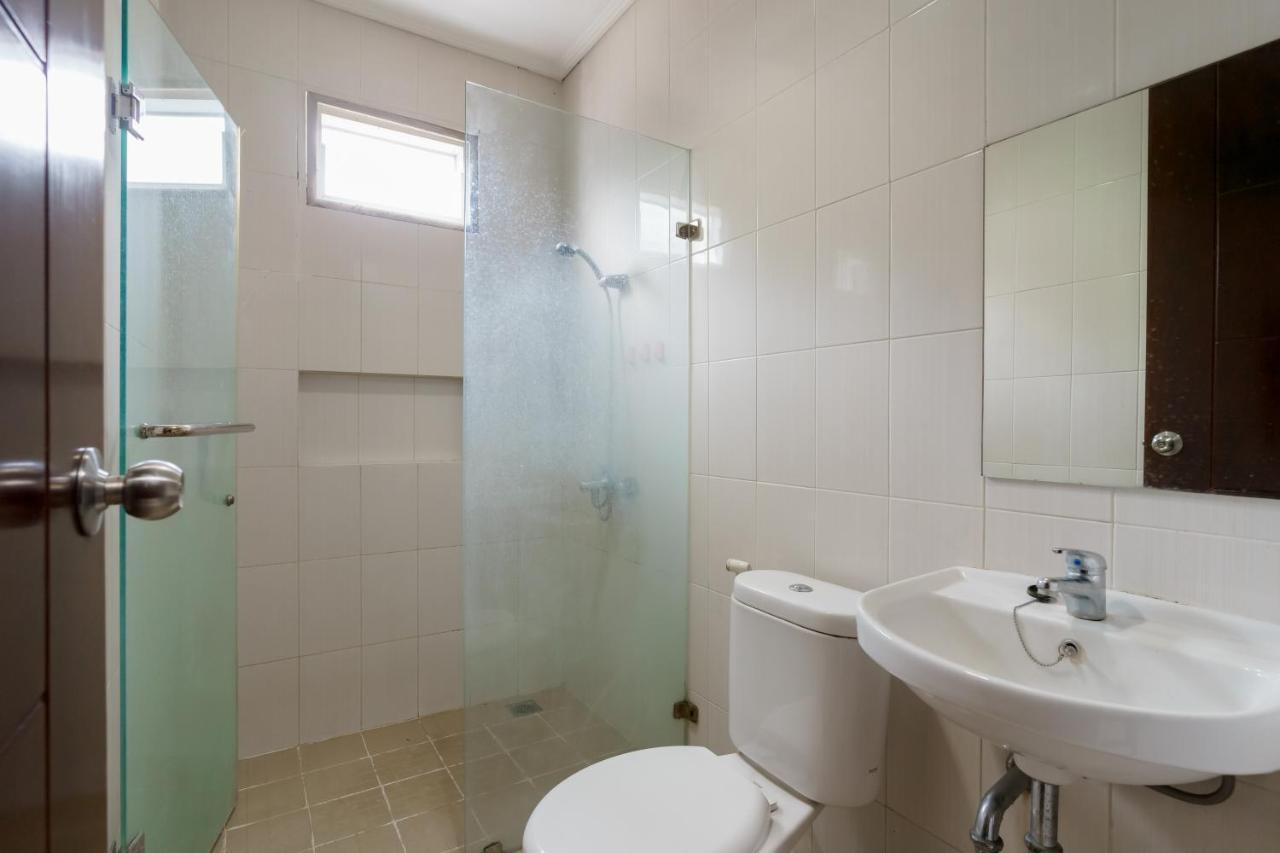Dago Suites Syariah Cikarang Mitra Reddoorz 베카시 외부 사진