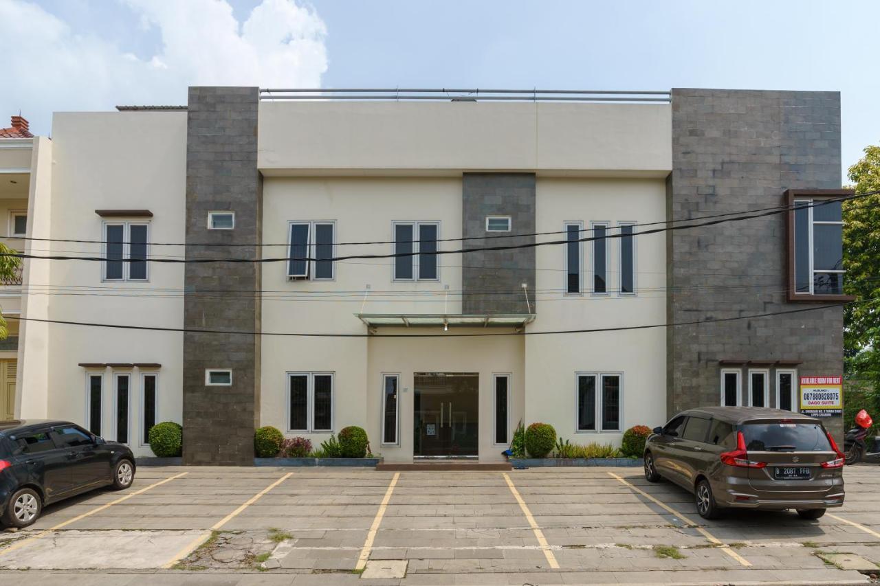 Dago Suites Syariah Cikarang Mitra Reddoorz 베카시 외부 사진